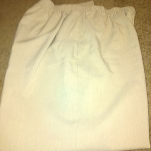 Women's 16wp petite Slacks 100%polyester